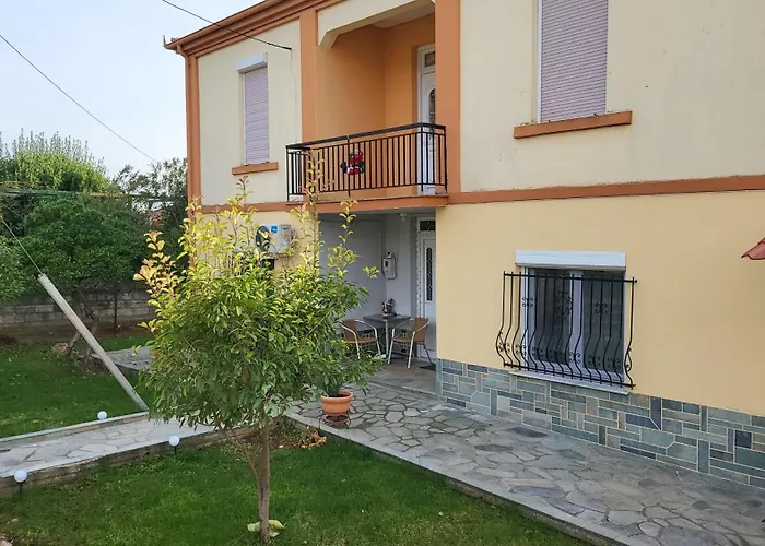 Αυλή Της Ελιάς Prosotsani