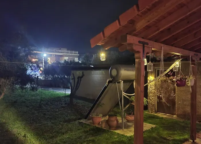 Αυλή Της Ελιάς Nyaraló